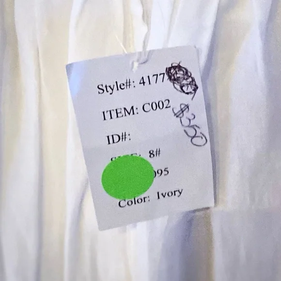 Beach Wedding Dress Size 8 NWT - Picture 15 of 16